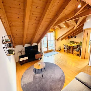 Alpengluehen Apartment